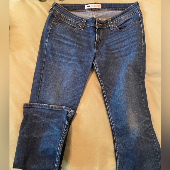Levi's Juniors Dark Blue Bootcut Demi Curve Jeans size 13 - Picture 1 of 4